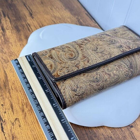 Relic TriFold Wallet Checkbook Insert Brown Paisley Saddle Tooled Leather Boho - Picture 14 of 14